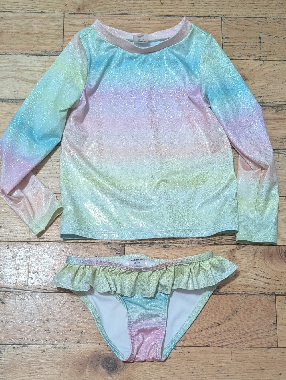EUC Old Navy Swimsuit Sz 3T Rainbow Beach Summer *D13